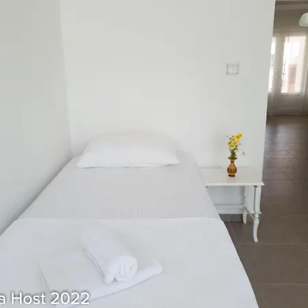 Vakantiehuis Magnificent Duplex With Terrace And 4 Balconies *